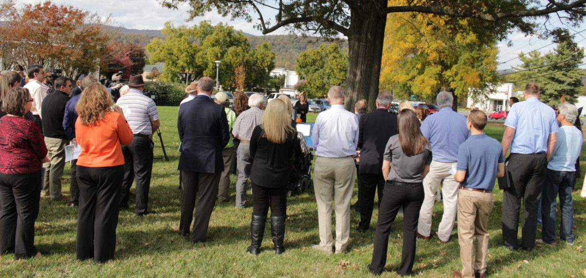 Ribbon Cutting 10/31/18