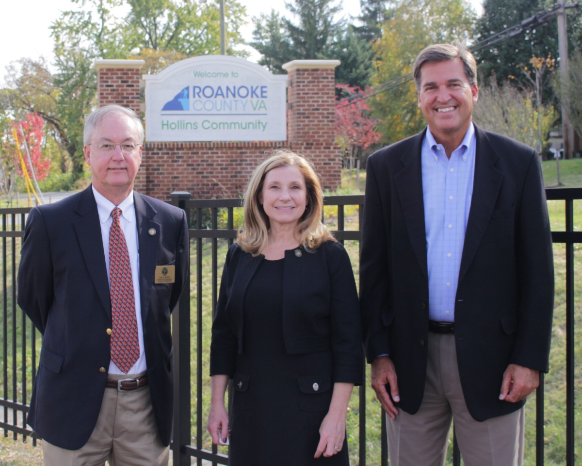 Ribbon Cutting 10/31/18