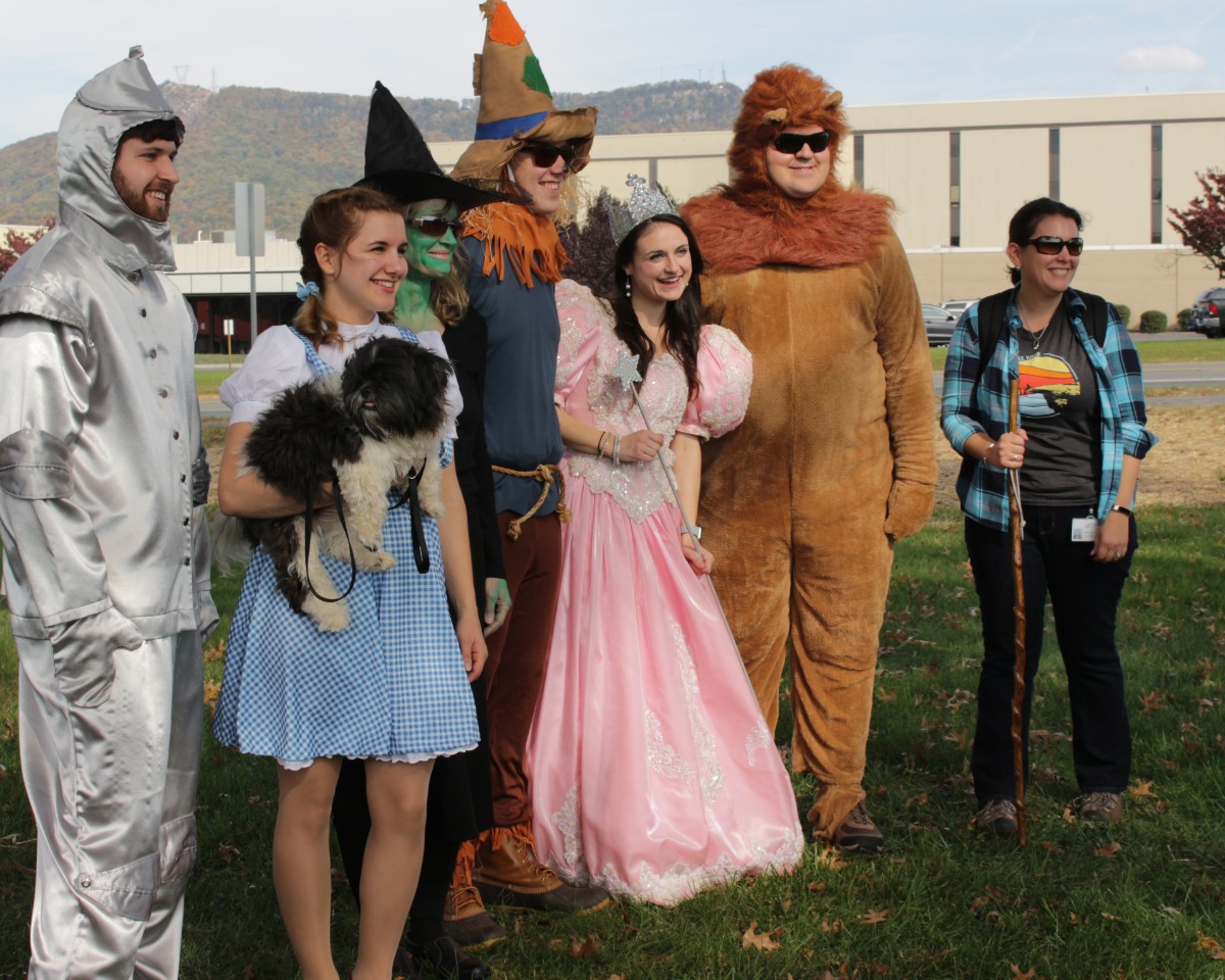 Ribbon Cutting 10/31/18