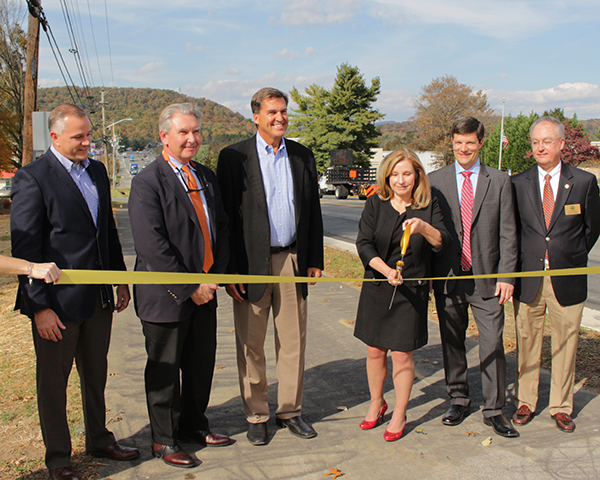 Plantation Ribbon Cutting